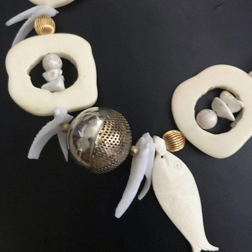 Statement necklace - Picture 2 of 2